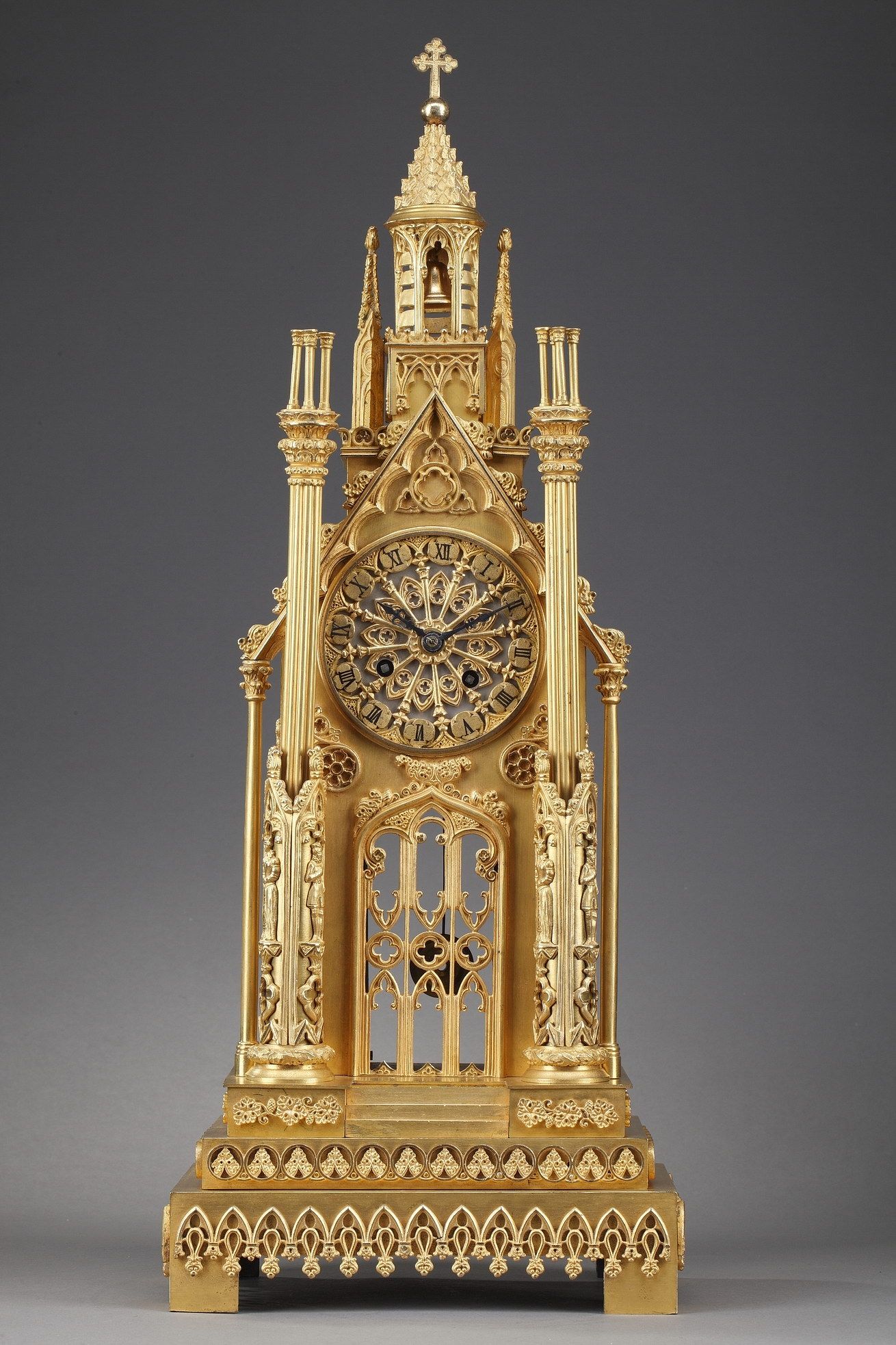 CLOCK"A LA CATHEDRALE" IN GILDED BRONZE FROM THE RESTORATION PERIOD 